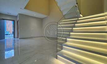 Imagem 5: BELÍSSIMA CASA DUPLEX NO RESIDENCIAL ESTORIL, 4 SUÍTES, AV DAS TORRES