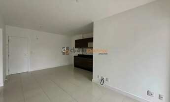 Imagem 7: Apartamento para Venda em Florianópolis, Capoeiras, 2 dormitórios, 1 suíte, 2 banheiros, 1