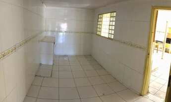 Imagem 2: CASA À VENDA - HILDA MANDARINO