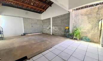 Imagem 4: Casa para Venda em Teresina, Dirceu, 4 dormitórios, 1 suíte, 1 banheiro, 2 vagas