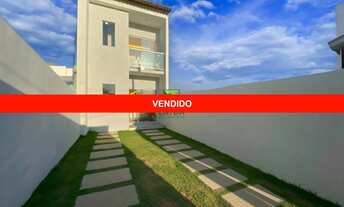 Imagem: Casa à Venda na Quadra da Praia em Condomínio