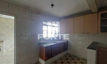 Imagem 6: ALUGO excelente casa térrea na vila Cecilia, com 02 dormitórios, sala, cozinha com armário