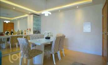 Imagem 3: Apartamento à venda em Vila Ipiranga com 103 m², 2 quartos, 1 suíte, 2 vagas