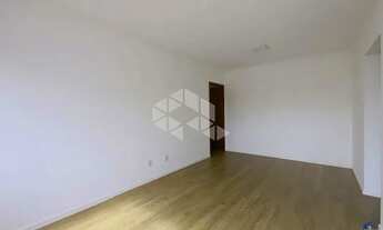 Imagem 3: Apartamento 2 dormitórios e garagem coberta no Menino Deus