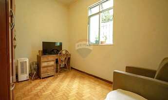 Imagem 7: Apartamento com 2 quartos, apenas 1 lance de escada, sem garagem