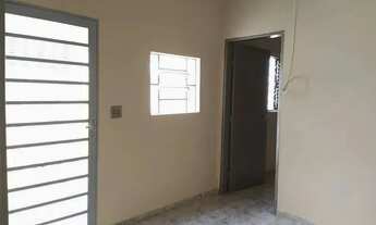 Imagem 5: Casa com 2 dormitórios para alugar, 60 m² por R$1.000,00/mês - Vila Cordenonsi - Americana