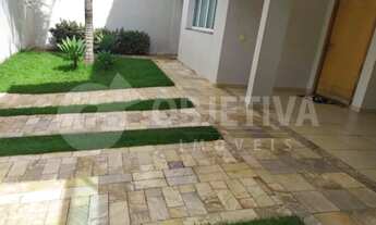 Imagem 6: Linda casa em frente ao Parque do Sabia em Uberlândia