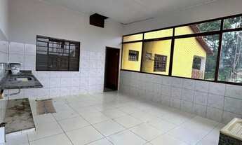 Imagem 4: Aluga-se Casa com Quintal Grande e 3 Qts sendo 1 suite no Setor Cidade Jardim., Goiânia, G