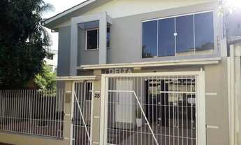 Imagem 2: Casa à venda com 3 quartos e 2 vagas de garagem no Bairro Rio Branco em Novo Hamburgo. REF