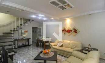 Imagem 2: Casa à Venda - Sapopemba, 4 Quartos, 227 m2