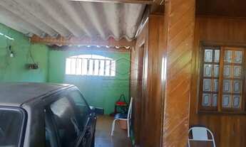 Imagem 2: Casa mista em madeira e tijolos com quintal amplo próxima ao Estádio Alfredo de Castilho