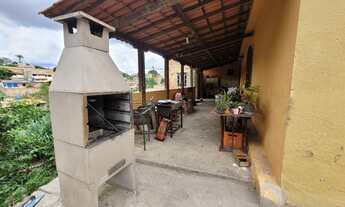 Imagem 4: Casa com lote de 372 M², 3 qts e 8 vagas de garagem, Bairro MAntiqueira. R$-550 mil