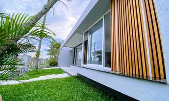 Imagem 6: Casa para venda possui 180 metros quadrados com 6 quartos em Atlantida - Xangri-Lá - RS