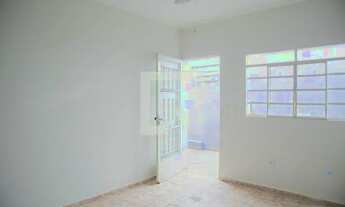 Imagem 3: Casa para Aluguel - Jardim Amanda In, 2 Quartos, 80 m2