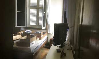 Imagem 5: Casa para venda tem 250 m² com 6 quartos em Centro - Petrópolis - RJ