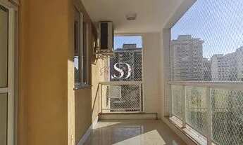 Imagem 2: Apartamento frente, vista Livre, 3 quartos, suíte, varanda e 1 vaga com Área de Lazer comp