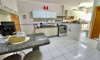 Imagem 5: Apartamento mobiliado frente mar sendo 3 dormitório lazer completo