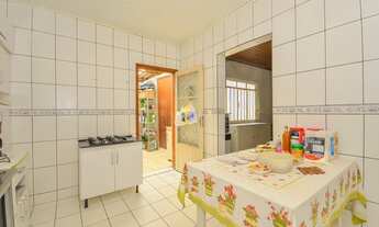 Imagem 5: Imóvel à venda com 444 m² de terreno com 4 quartos no Tingui - Curitiba - PR