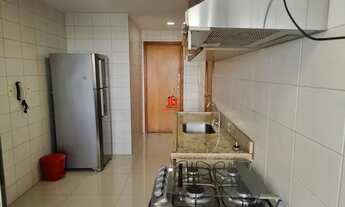 Imagem 5: Apartamento para venda tem 127 metros quadrados com 3 quartos em Parque 10 de Novembro - M