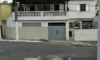 Imagem: Sobrado á venda com 178m² 4 casas na Cidade