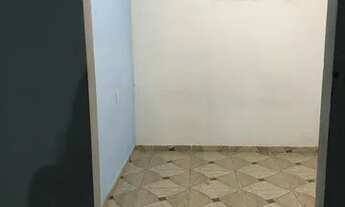 Imagem 4: Aluguel de casa Quarto com aluguel por R$600 /mês