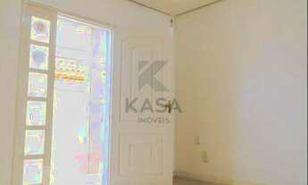 Imagem 2: Casa de 02 dormitórios, sala de estar, sala de jantar, cozinha, banheiro social com balcão