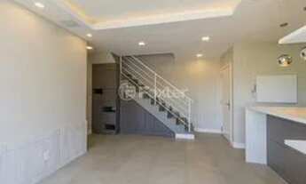 Imagem 4: Venda de Belíssima Cobertura 199m², 3 quartos (1 suíte), 2 vagas no Bairro Petrópolis