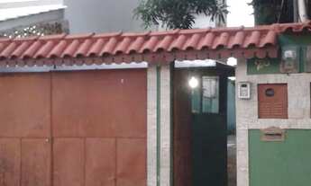 Imagem: 5 Casas e 2 lojas - Centro de Miguel Couto