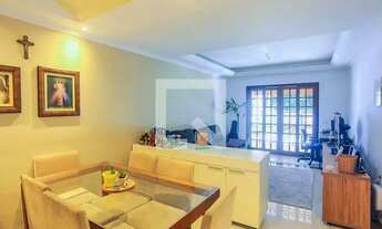 Imagem: Casa à Venda - Parque Monte Alegre, 3 Quartos