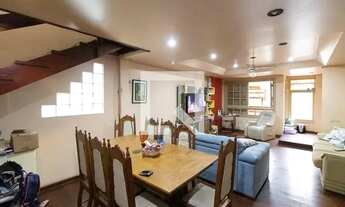 Imagem 2: Casa à Venda - Morro do Espelho, 4 Quartos, 200 m2