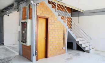 Imagem 7: BARRACÃO/GALPÃO para alugar com 1219.6m² por R$ 28.000,00 no bairro Capão Raso - CURITIBA