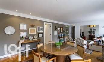 Imagem 2: Apartamento à venda em Jardim Paulista com 130 m², 3 quartos, 1 suíte, 2 vagas