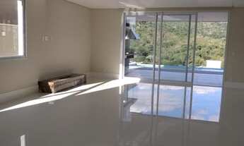 Imagem 7: Casa Recém - Construída, sendo 4 suítes, Gênesis l - Alphaville SP