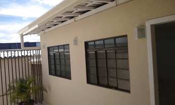 Imagem 3: Casa para venda possui 150 metros quadrados com 2 quartos em Setor Aeroporto - Goiânia - G