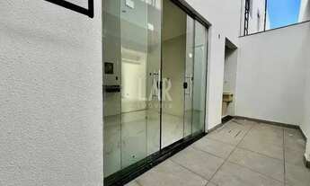 Imagem 5: Casa Geminada à venda, 3 quartos, 1 suíte, 2 vagas, Santa Amélia - Belo Horizonte/MG