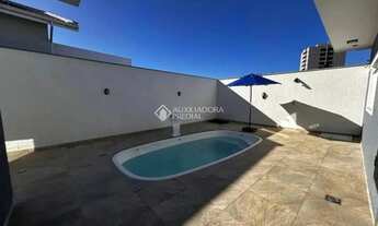 Imagem 3: Casa Térrea com Piscina no Bairro Pedra Branca