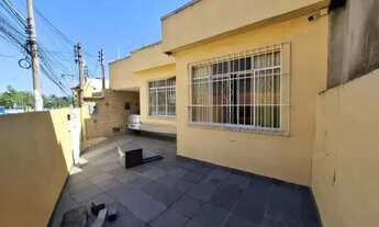 Imagem: Casa 2 dormitórios para Venda em São Gonçalo