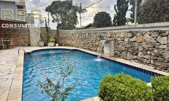 Imagem 2: Casa para locação e venda na Vila Petrópolis em Atibaia, 3 quartos sendo 1 suíte, escritór