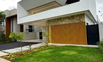 Imagem: Casa de alto padrão à venda em Residencial