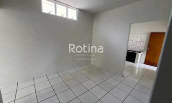 Imagem 5: Casa Comercial para alugar, 3 quartos, Santa Mônica - Uberlândia/MG - Rotina Imobiliária