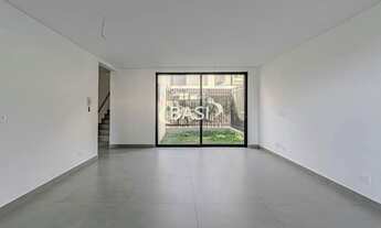 Imagem 3: Excelente localização, condomínio com 5 casas pronto para morar