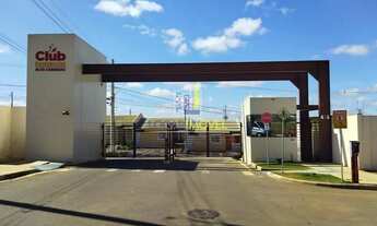 Imagem: Casa de 3/4 em condomínio fechado no Bairro