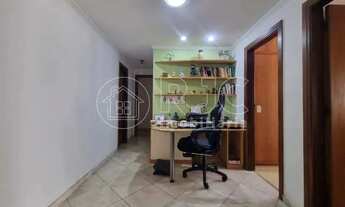 Imagem 6: Imóvel para venda tem 144 metros quadrados com 3 quartos em Tijuca - Rio de Janeiro - RJ