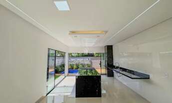 Imagem 4: Casa térrea Rosa de Leiria com 3 suítes independentes localizada no Condomínio horizontal