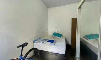 Imagem 4: Casa de rua - Sobrado / Residencial / Catete