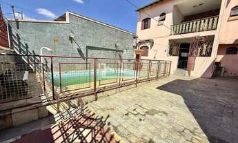 Imagem 2: Casa com Armários Planejados e Piscina - BH - Piratininga - 6 Quartos (2 Suítes) - 3 Vagas
