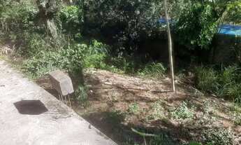 Imagem 2: Dois amplos lotes com 480 M² cada, já com fundação e projeto, na Granja dos Cavaleiros