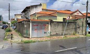 Imagem: Casa com 2 dormitórios à venda, 138 m²