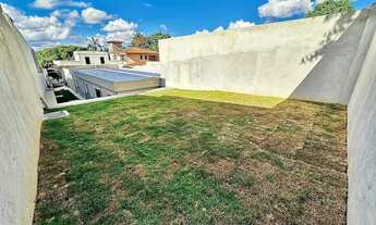 Imagem 2: Casa com 3 Quartos e 2 banheiros à Venda, 400 m² por R$ 1.490.000 no Santa Amélia