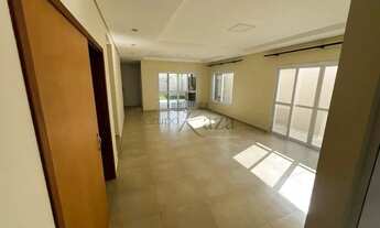 Imagem 2: Oportunidade - Casa - Condomínio Floradas do Paratey - Urbanova - 4 Dormitórios - 242m²